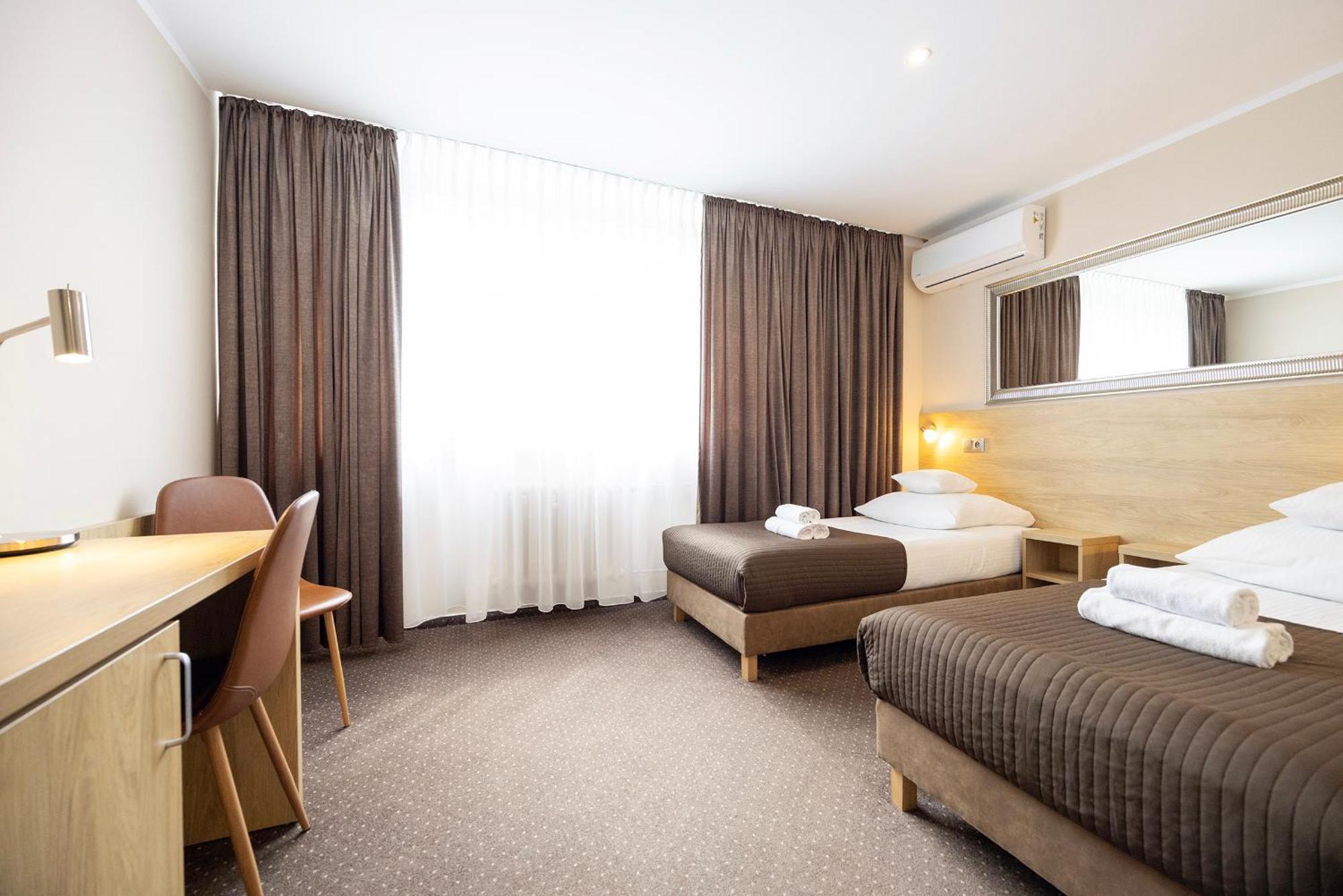 Boss Hotel 3*